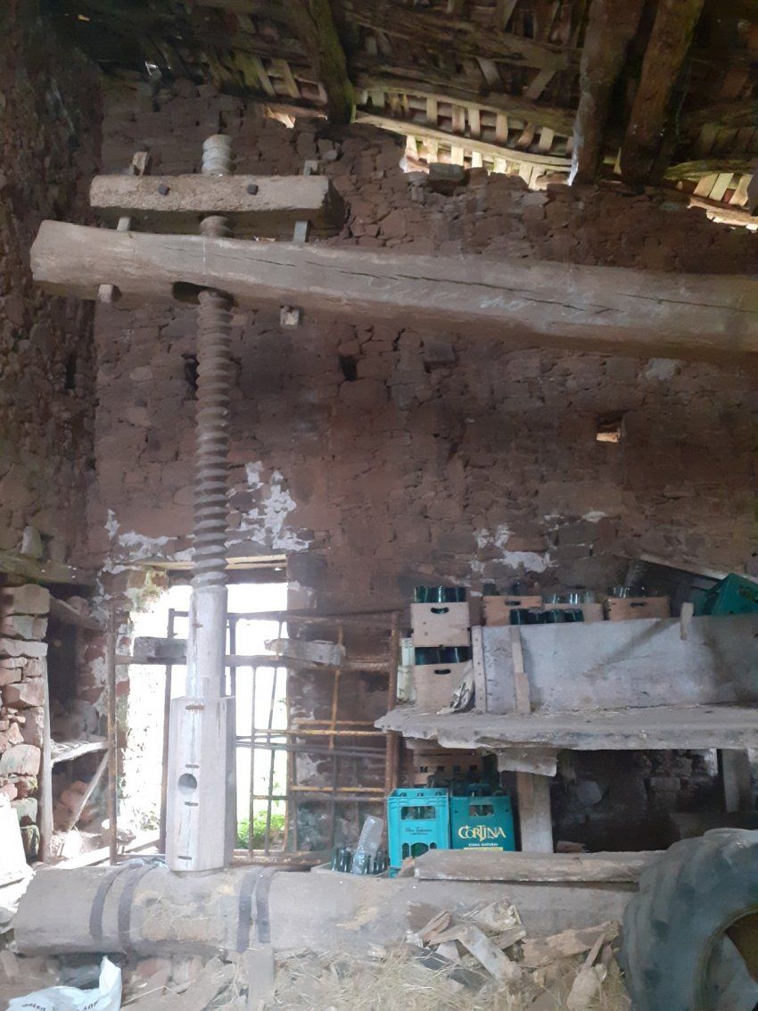 Casa de piedra para rehabilitar en VILLAVICIOSA  (REAB