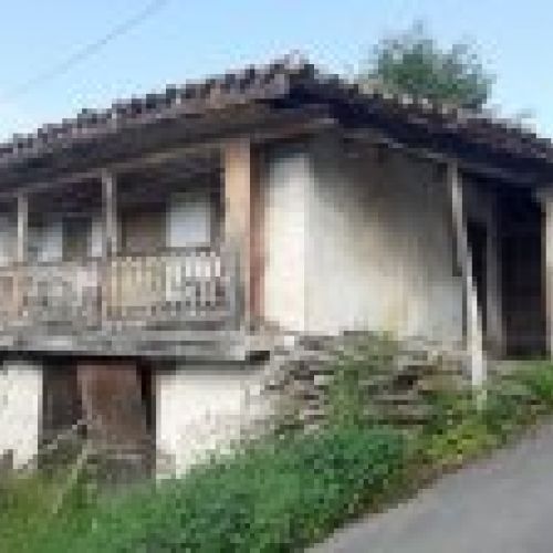 Casa de piedra para rehabilitar independiente en VILLAVICIOSA  (REAB
