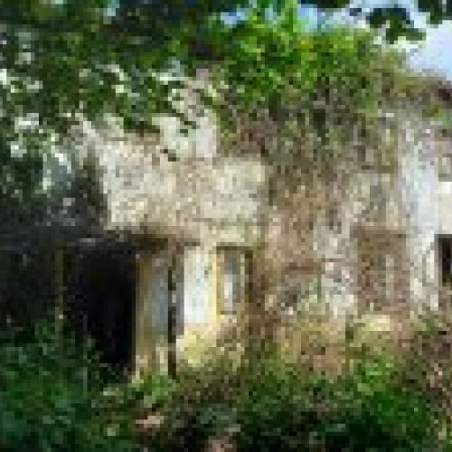 Casa de piedra independiente para rehabilitar  (REAB