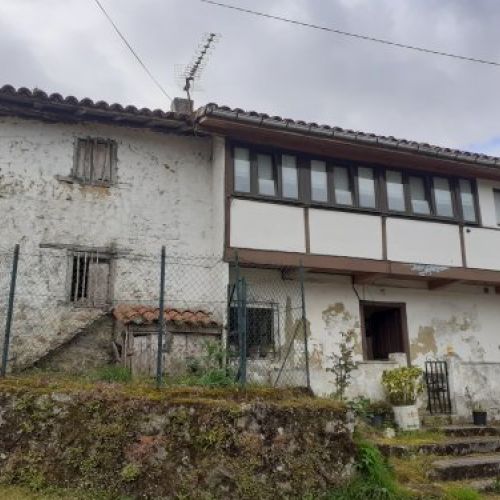Casa de piedra para rehabilitar en PILOÑA  (REAB
