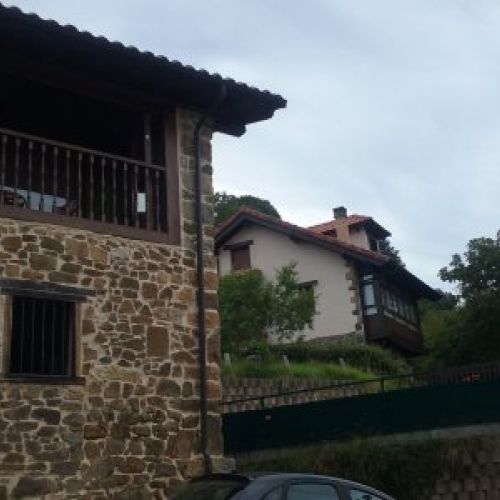Casa de piedra rehabilitada en CABRANES  (CAS