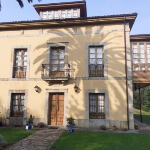 Casona de estilo indiano en VILLAVICIOSA  (CAS
