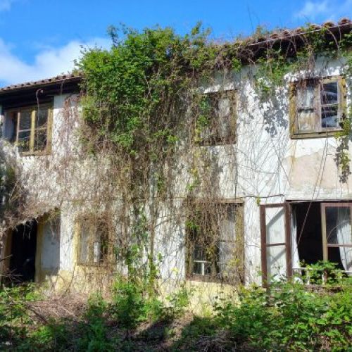 Casa de piedra independiente para rehabilitar  (REAB