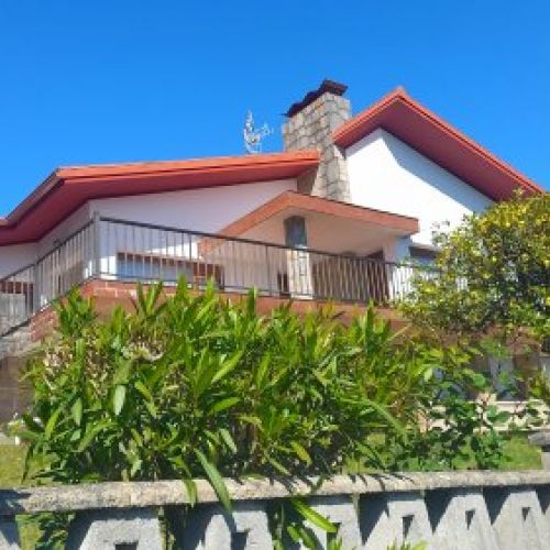 Casa independiente en Playa Rodiles  (CAS
