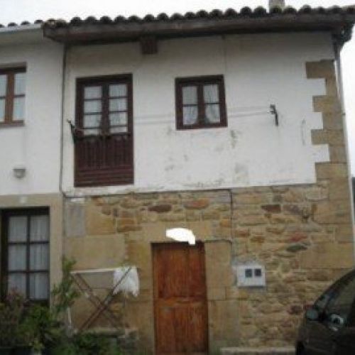 Casa de piedra para rehabilitar en El Puerto de Tazones VILLAVICIOSA (REAB
