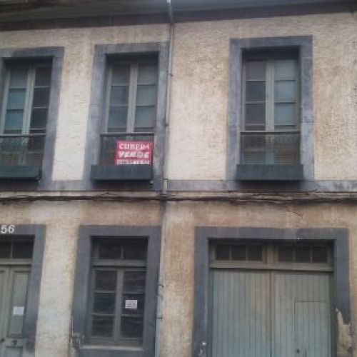 Edificio en el casco urbano de Villaviciosa  (LOC